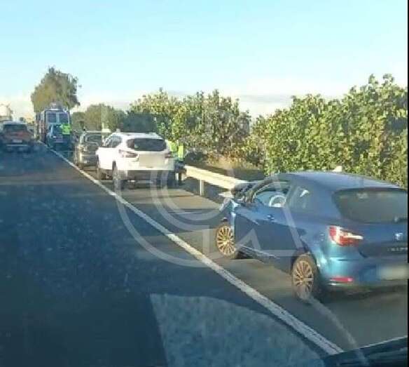 Imagen de los vehículos implicados en el accidente/TA.